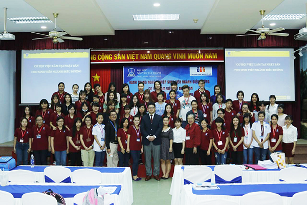 BUỔI HỘI THẢO CHƯƠNG TRÌNH ĐÀO TẠO TIẾNG NHẬT NGÀNH ĐIỀU DƯỠNG