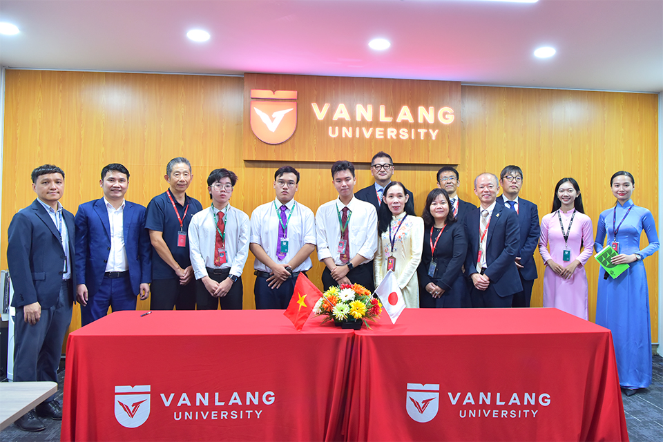U.I.H. cùng Hiệp hội liên đoàn khách sạn lữ quán thành phố Beppu và Đại học Văn Lang